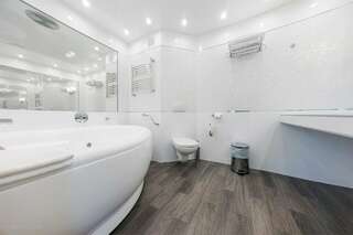 Гостиница Волга Тверь Номер-студия Делюкс-9