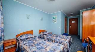 Гостиница Волга Тверь Стандартный двухместный номер с 2 отдельными кроватями-1
