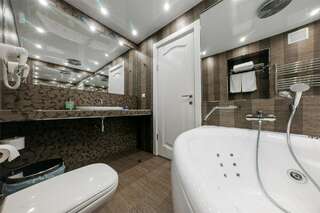 Гостиница Волга Тверь Люкс-6